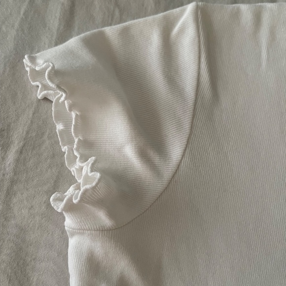 Brandy Melville white shirt - Picture 4 of 4